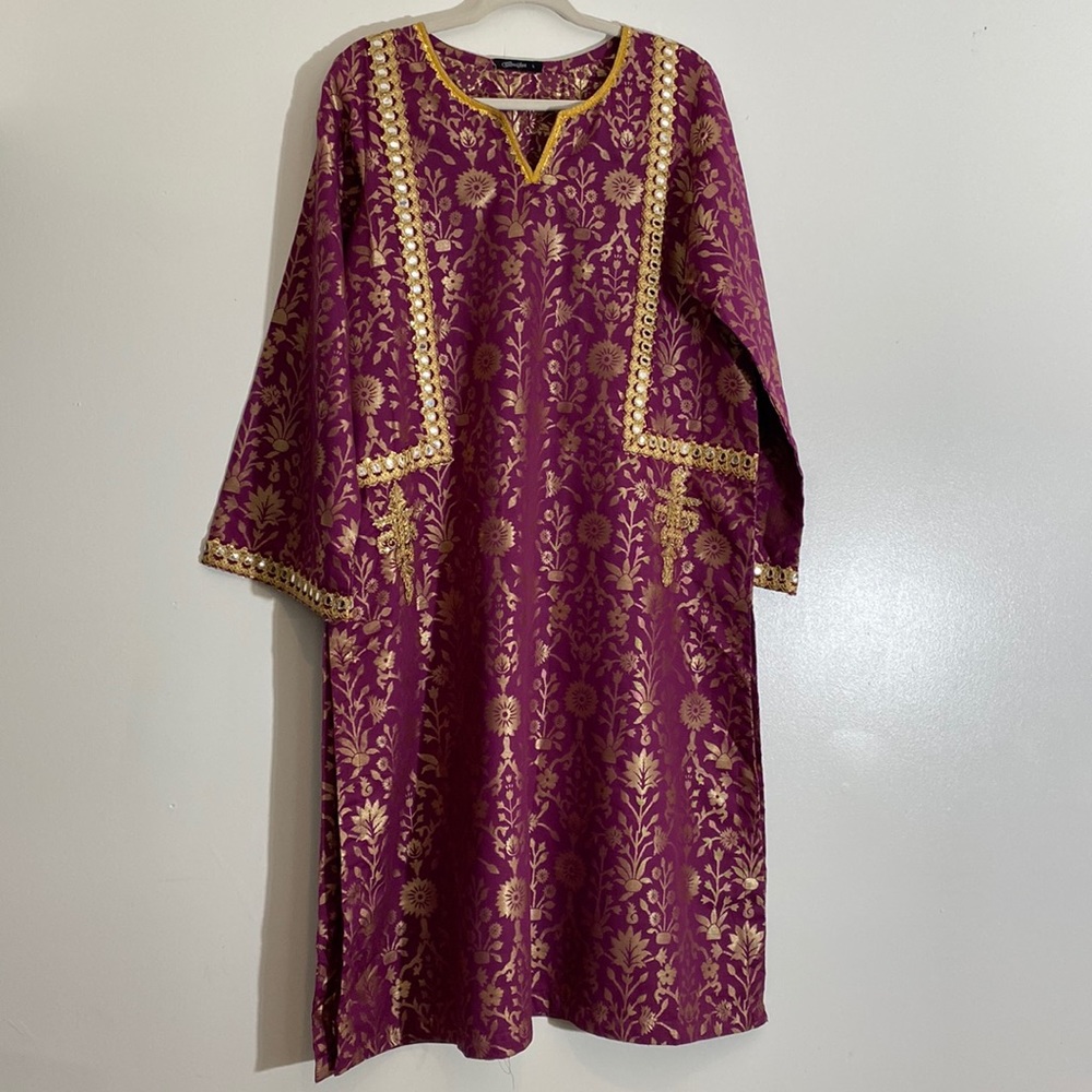 Pakistani Cross Stitch Embroidered & mirror work Kurta size large - Picture 3 of 7